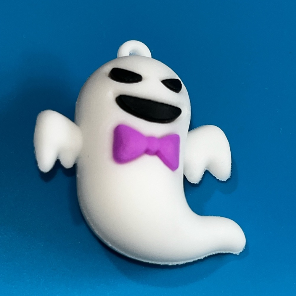 The Nightmare Before Christmas mini ornament - Ghost with Bow Tie